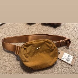 Nike Men's Tan Belt Bag
